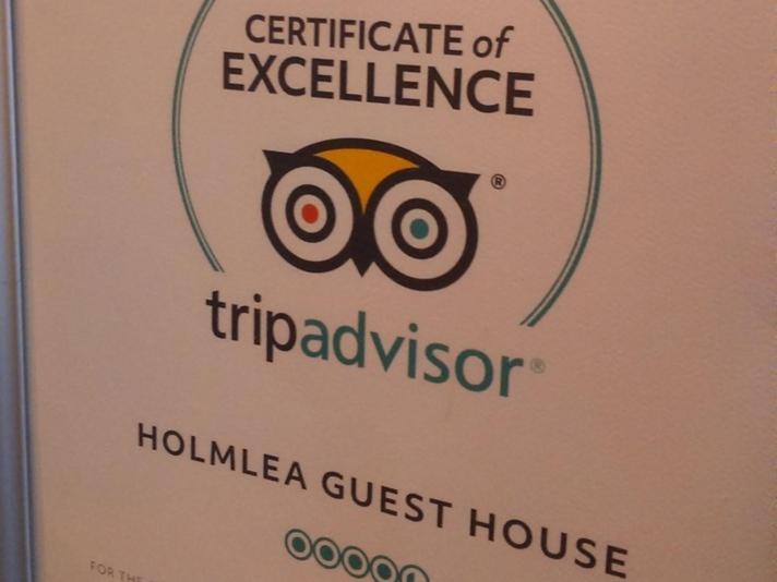 Holmlea Guest House Exclusively For Adults วินเดอร์เมียร์ ภายนอก รูปภาพ