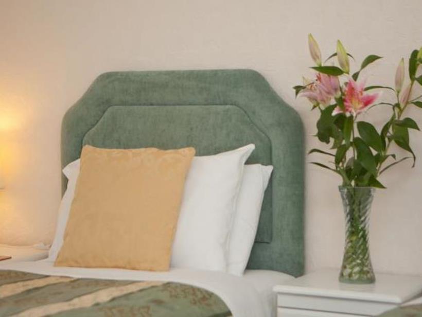 Holmlea Guest House Exclusively For Adults วินเดอร์เมียร์ ภายนอก รูปภาพ