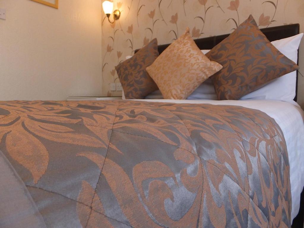 Holmlea Guest House Exclusively For Adults วินเดอร์เมียร์ ภายนอก รูปภาพ